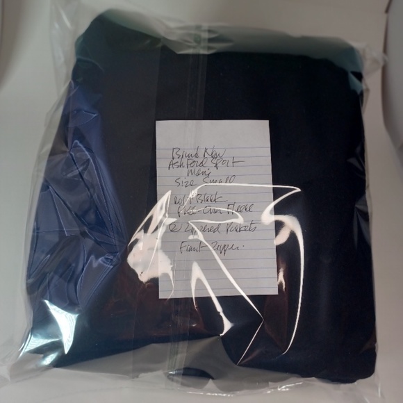 Men's Black Fleece Pullover Quarter Zip. Size: Small - Picture 15 of 15